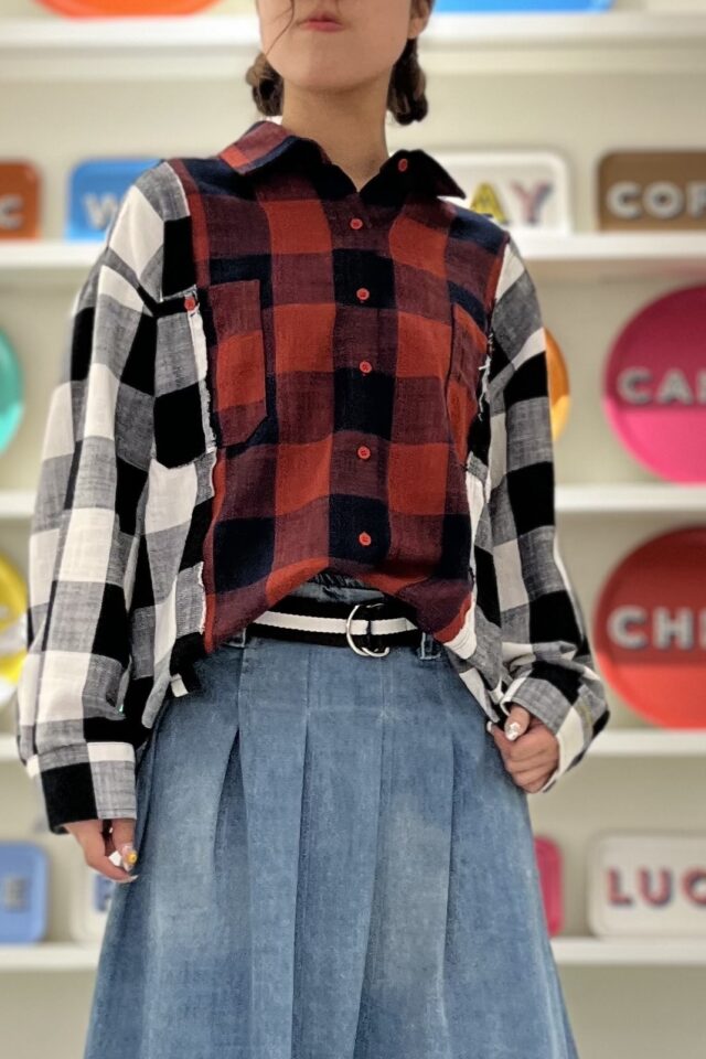 9657
